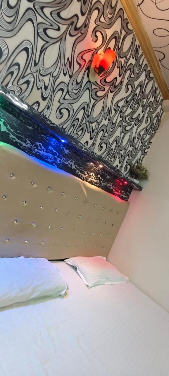 Hotel Bombay Inn باتنا المظهر الخارجي الصورة
