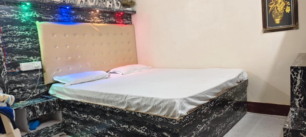 Hotel Bombay Inn باتنا المظهر الخارجي الصورة